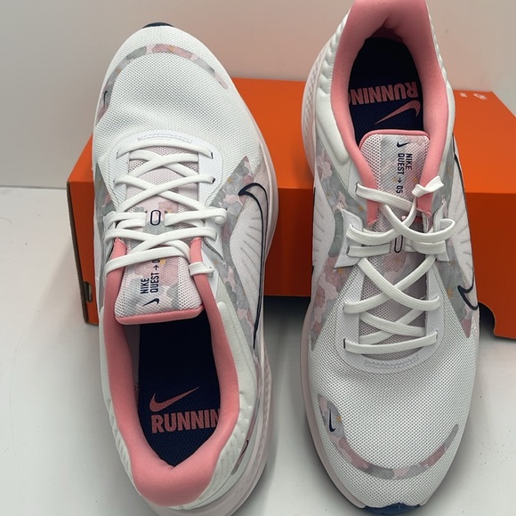 NIKE Men’s QUEST 5 PRM
WHITE/MIDNIGHT NAVY-
PEARL PINK-CORAL CHALK
FB6944-100 - Picture 13 of 16
